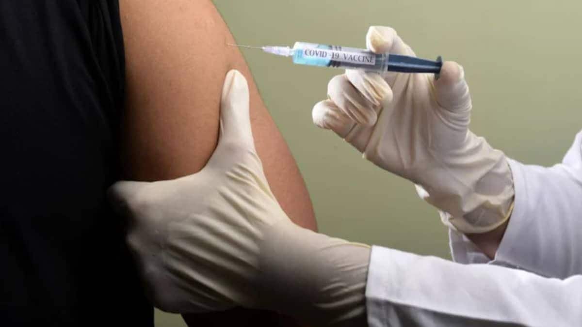 Postpone Vaccination, Including Boosters, By 3 Months If Beneficiary Tests Covid Positive: Health Ministry